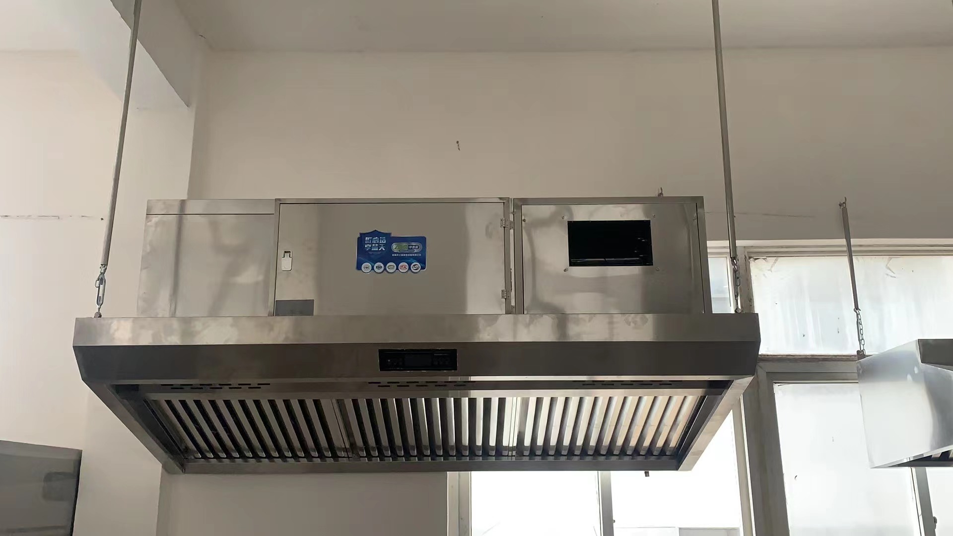 油煙凈化一體機是否適合所有的廚房環(huán)境？
